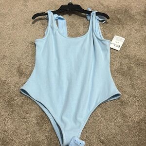Cute baby blue bodysuit!! Super cute and comfy ,, price is negotiable!!